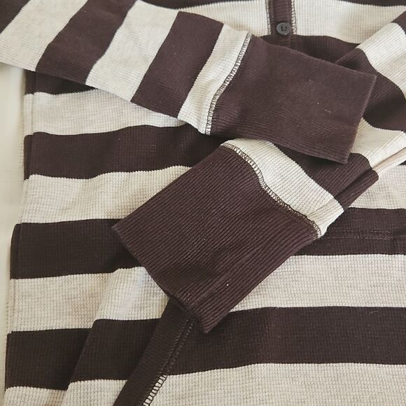 Gap Kids Hoodie Long Sleeves Sweater With Kangaroo Pockets Size 8 Brown/ Cream - Picture 9 of 16